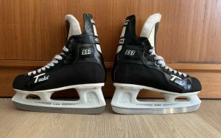 vintage CCM 651 VakuTacks - Tacks Hockey Skates - size 8 - made in Canada - Leat 2