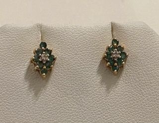 Vintage 14k Yellow Gold Emerald & Diamond Flower Floral Stud Post Earrings