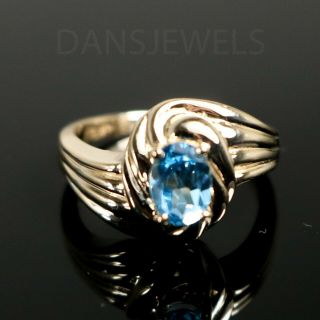 Vintage Custom Made 14k Yellow Gold And Blue Topaz Ring Size 6 1/2