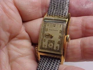 Vintage Mans Waltham Rectangular Curved Case Watch Model 750 - B 17j 14kt Gf