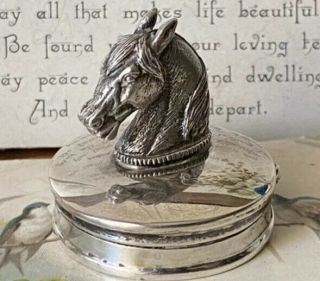 Vintage Solid Sterling Silver Gilt Lined Horse Head Hinged Snuff Box /pill Pot