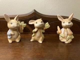 Set Of 3 Homco Bunnies With Carrots And Jackets 1410