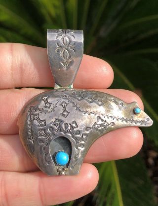 Vtg Navajo Native American Stamped Sterling Silver & Blue Turquoise Bear Pendant