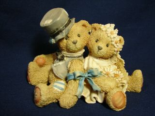 1992 Cherished Teddies 911402 Wedding Robbie & Rachael " Love Bears All Things "