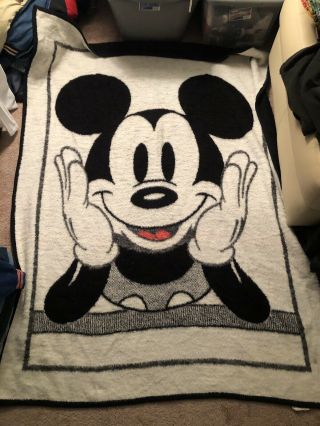 Vintage 1984 80s 90s Walt Disney Mickey Mouse Throw Blanket Made In Usa 57x72”