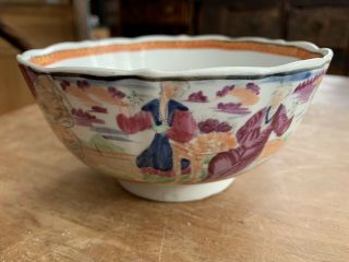 Lovely Antique Hand Painted Chinese Export Porcelain Bowl