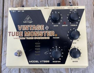 Behringer Vintage Tube Monster Vt999 W/ Bitmo Monstrosity Mod