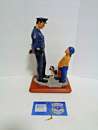 Vanmark Blue Hats Of Bravery I Want To Be Like You Police Figurine Pe89127 1/204