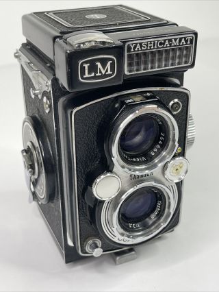 Vintage Yashica Mat Lm Twin Lens Reflex Camera 80mm
