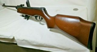 Vintage Daisy Model 131 Pellet Rifle Break Barrel.  177 Cal.