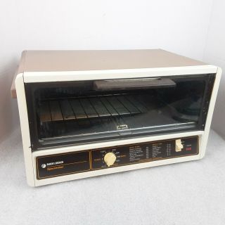 Vintage Black & Decker Spacemaker Toaster Oven Under Cabinet B2so2500