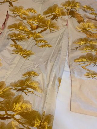 Japanese Kimono CEREMONIAL Vintage Authentic White Gold Silk Kimono Embroidered 3