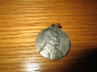 1909 Abraham Lincoln Medal Medallion Pendant Centennial Celebration Of His Birth