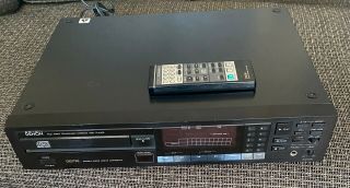 Vintage Denon Dcd - 1500 Cd Player W Remote Control,  And