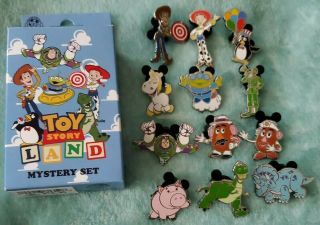 Disney Parks 2019 Toy Story Land Mystery Box Complete 12 Pin Set Buzz Jessie,