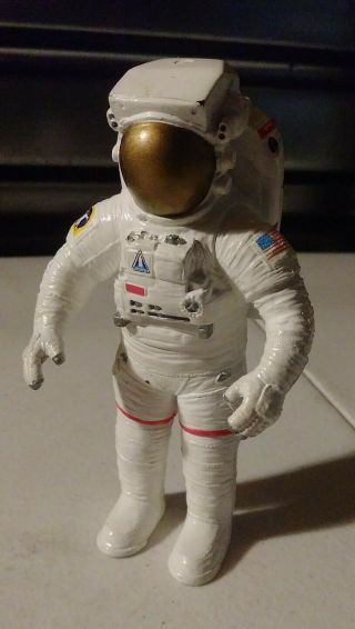 Vintage 1997 5.  25” Apii Nasa Astronaut Figure