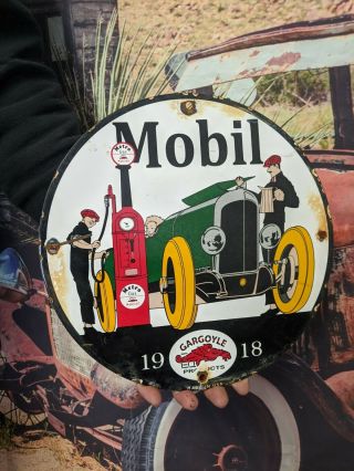 Vintage Mobilgargoyle Gasoline Porcelain Gas Station Motor Oil Sign Mobiloil