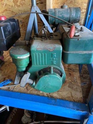 Vintage Briggs And Stratton Horizantal Shaft Engine