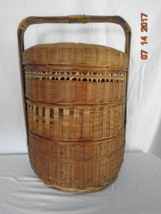 Vintage Chinese Wedding Basket 3 Tier Stacked Woven Wicker Stacking Baskets