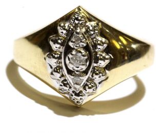 10k yellow gold.  05ct SI1 H round diamond cluster ring 2.  8g estate vintage 6 2