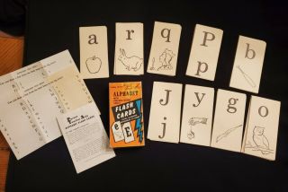 Vintage Large Alphabet Flash Cards Gelles - Widmer Co.  1958