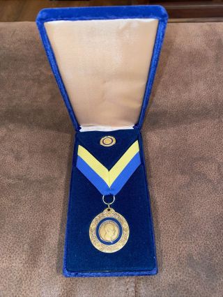 Paul Harris Fellow Rotary International Medal & Tie Tack Pin In Case