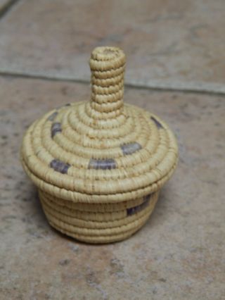 Vtg Native American Indian Miniature Basket With Lid,  Geometric Design