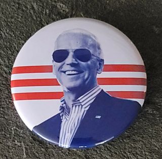 Joe Biden Official 2020 Photo Campaign Pinback Button Pin Badge