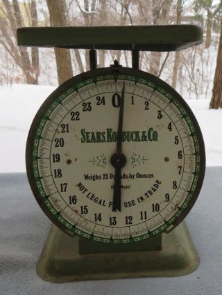 Vintage Green Sears,  Roebuck & Co.  Metal Kitchen Farm Scale 25 Lbs