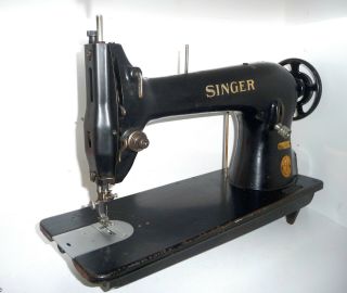 Antique Industrial Singer 31k32 Heavy Duty Sewing Machine Denim Leather Canvas