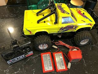 Vintage Nikko " Scorpion " (rc) Truck W/radio Control And Charger