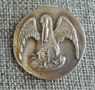 Antique Vtg Sterling Silver Button Peligan Feeding 29.  4 Grm Apx:1 - 1/4 " 1324 - F