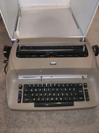 Vintage Ibm Selectric 1 Typewriter Compact Model 72 Brown Tan -