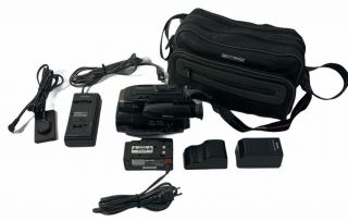 Vintage Nikon Camcorder Bundle 8mm Vn - 200 Portable Video Recorder