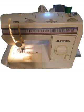 Vintage Jc Penney White Model 9150 Sewing Machine W/case And Cleaned