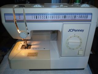 Vintage JC Penney White Model 9150 Sewing Machine w/CASE and cleaned 2