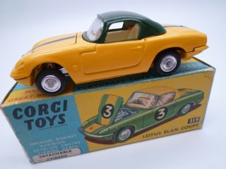 Vintage Corgi Toys 319 Lotus Elan S2 Hardtop Issued 1967 - 69