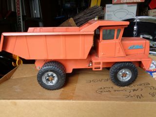 Vintage Orange Buddy " L " Mack Hydraulic Dump Truck Or Restoration