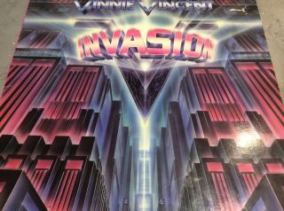 Vinyl Vinnie Vincent Invasion 1986 Chrysalis Records Uk Lp.  Vg/vg