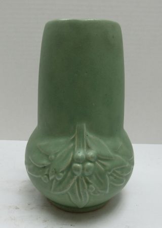 Vintage Early Nelson Mccoy Pottery Matte Pale Green Berries And Leaves Vase 8 "