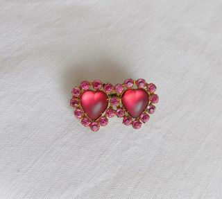 Vintage Pink Saphiret Style Foiled Glass Double Heart Brooch