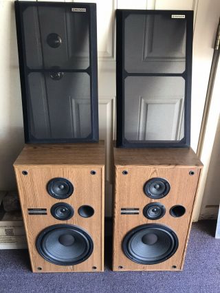 Vintage Pioneer Speakers,  Model Cs - G204
