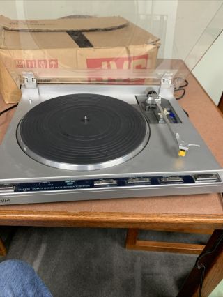 JVC QL - F300 Vintage Direct Drive Turntable Record LP Player and 3