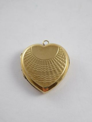 Lovely Vintage Art Deco Sunburst 9ct Gold Back Front Heart Pendant Locket 3.  3g