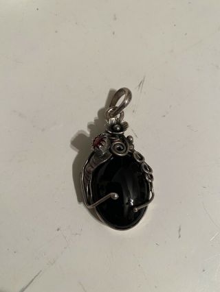 Vintage Art Deco Sterling Silver.  925 With Black Onyx Pendant