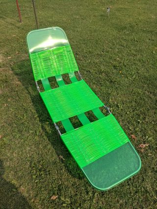 Lime Green Vtg Folding Lawn Lounge Chair Deck Pool Vinyl Tube Plastic Nwt