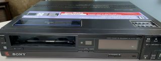 Vintage Sony Betamax Sl - Hfr70 Beta Player Recorder No Remote (parts)