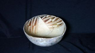 Anasazi / Mesa Verde black on white bowl ca 1100 to 1300 ad.  NO RESTORATION 3