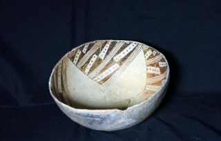 Anasazi / Mesa Verde black on white bowl ca 1100 to 1300 ad.  NO RESTORATION 5