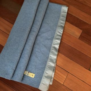 Vintage Kenwood Wool Products Ramcrest Blue Blanket W/ Satin Binding 72”x 83”